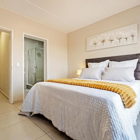 Airport Heights Apartman Boksburg Kültér fotó